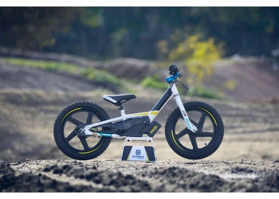 Husqvarna Replica 16eDrive - Lasten Sähköpyörä 11 Husqvarna Replica 16eDrive - Lasten Sähköpyörä - Image 11