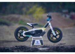 Husqvarna Replica 12eDrive - Lasten Sähköpyörä -Polkun Kauppa 105650 husqvarna 12edrive my22 1