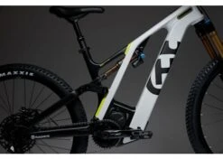 Husqvarna Mountain Cross 6 MC6 - Sähkömaastopyörä 35 Husqvarna Mountain Cross 6 MC6 - Sähkömaastopyörä -Polkun Kauppa 106466