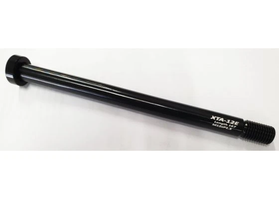 Formula Läpivientiakseli, XTA-12E, 12x148mm 1 Formula Läpivientiakseli, XTA-12E, 12x148mm