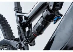 R Raymon AirRay 12.0 - Sähkömaastopyörä / EMTB -Polkun Kauppa ray airray12.0 black b210293